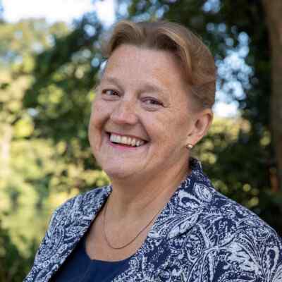 Louise Brooke Smith
